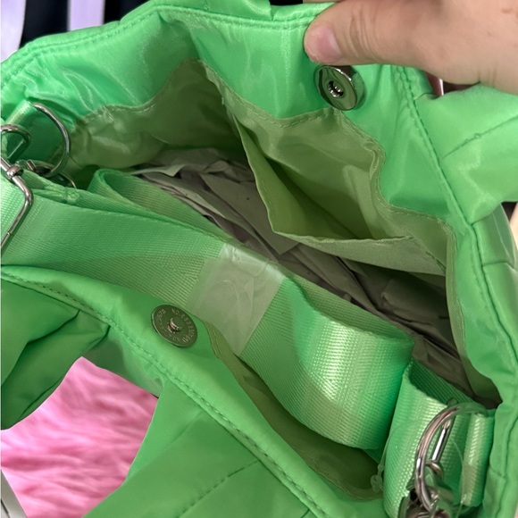 Girls frog bag giftable RARE new with tags SOLD OUT
(🤑 Get 5 items for $30) - Picture 6 of 6